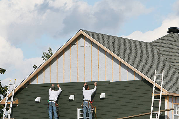 Professional Siding Installation technician working in Charlotte, NC